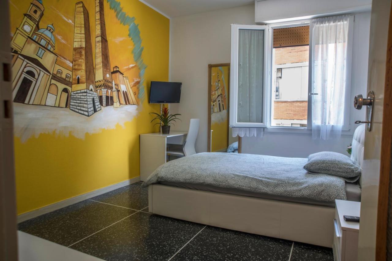 Fly House Bologna...Un Appartamento Al Volo Extérieur photo